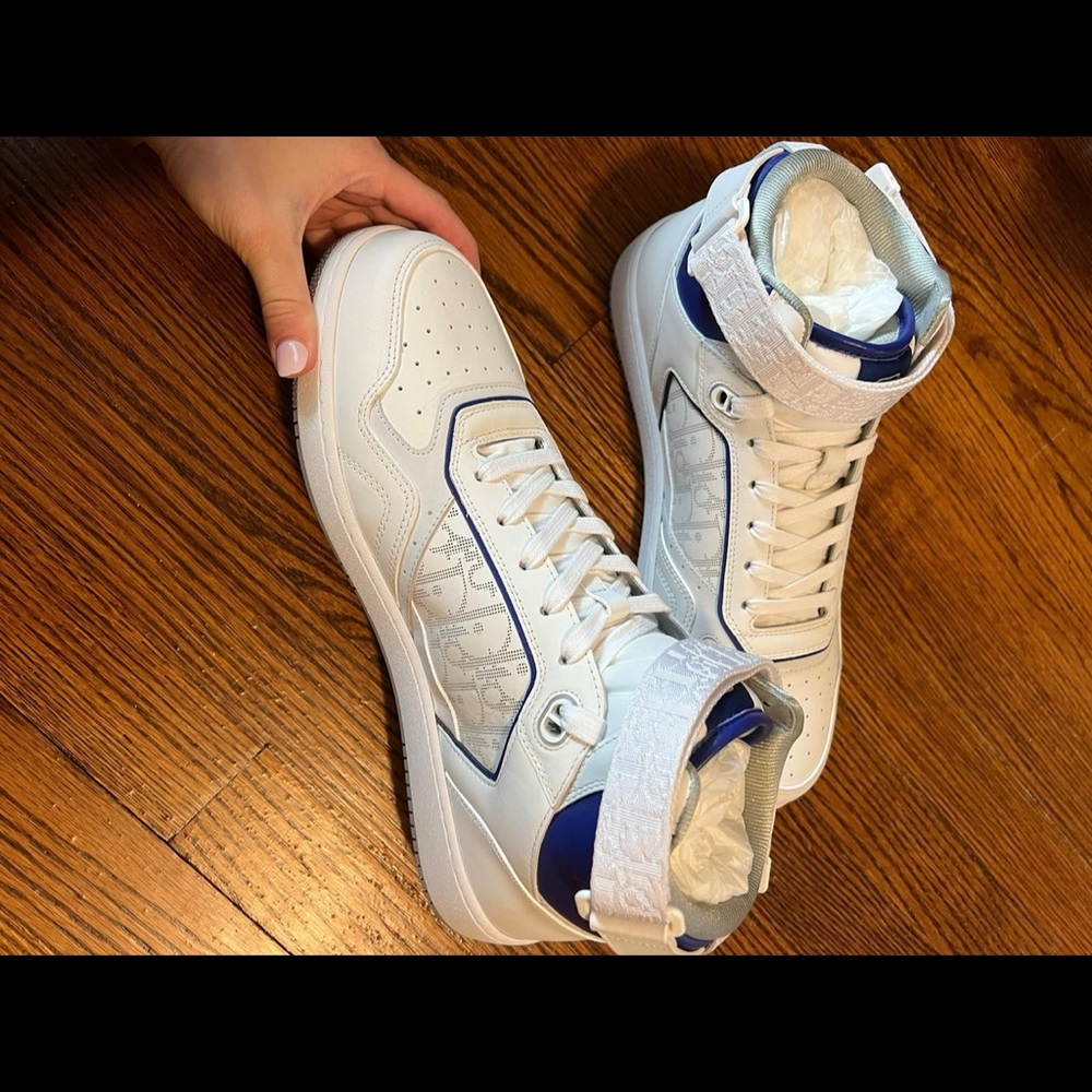 NEW IN BOX Dior Men size 46 Mid High Top Smooth White Calfskin Leather Blue - Picture 2 of 2